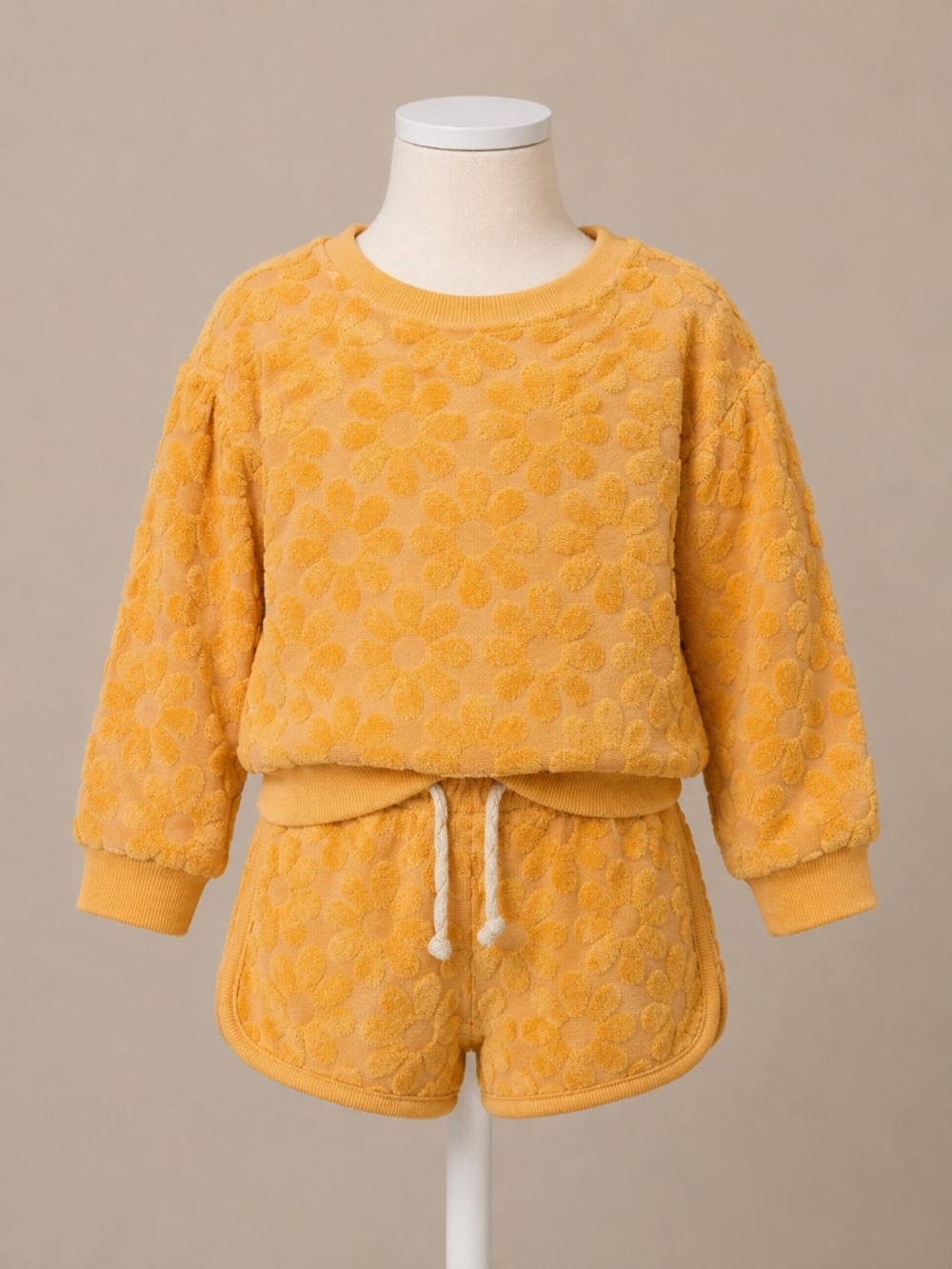 Old Navy Girls 5T Terry Daisy Sweatshirt & Shorts Set Yellow Floral